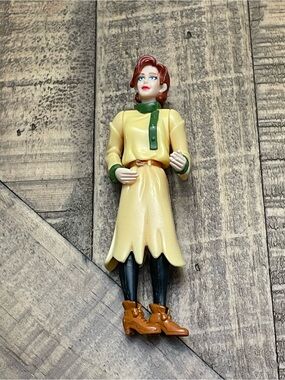 Vintage 1997 Galoob Anastasia "Peasant Anya" 5-Inch Action Figure